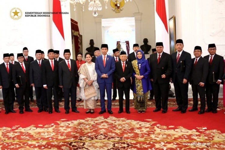 Presiden Jokowi Melantik Para Menteri Kabinet Indonesia Maju - Akutahu