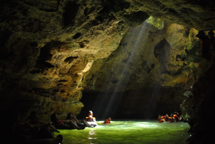 Gua Pindul di Yogyakarta (Desika Pemita/Akutahu.com)