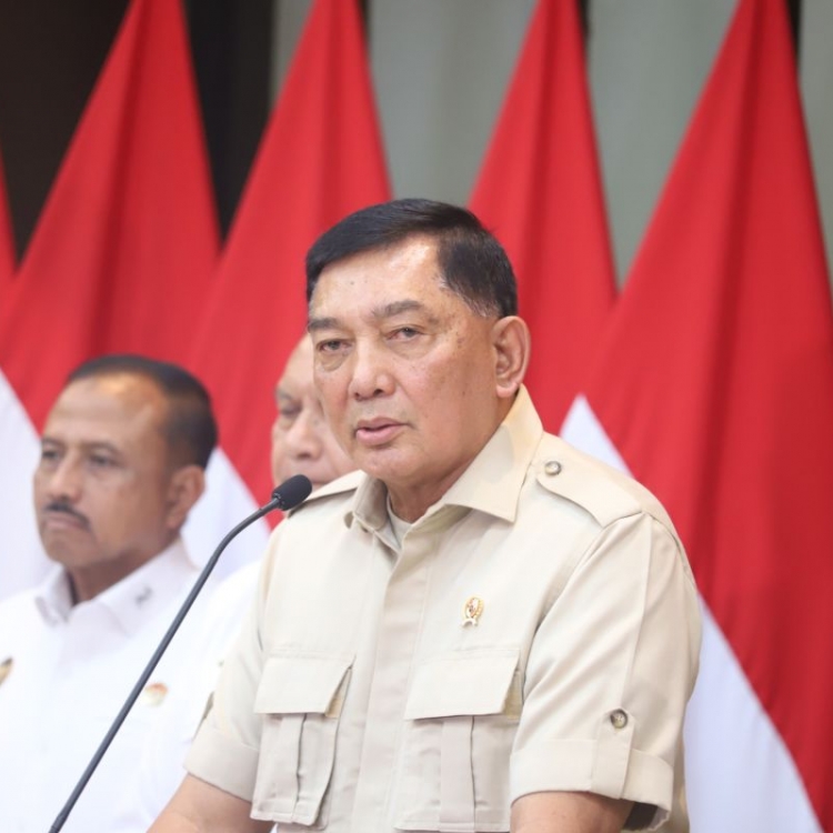 Menhaj Sjafrie Sjamsoeddin ditunjuk Presiden Menjadi Jadi Menko Polkam Ad Interim