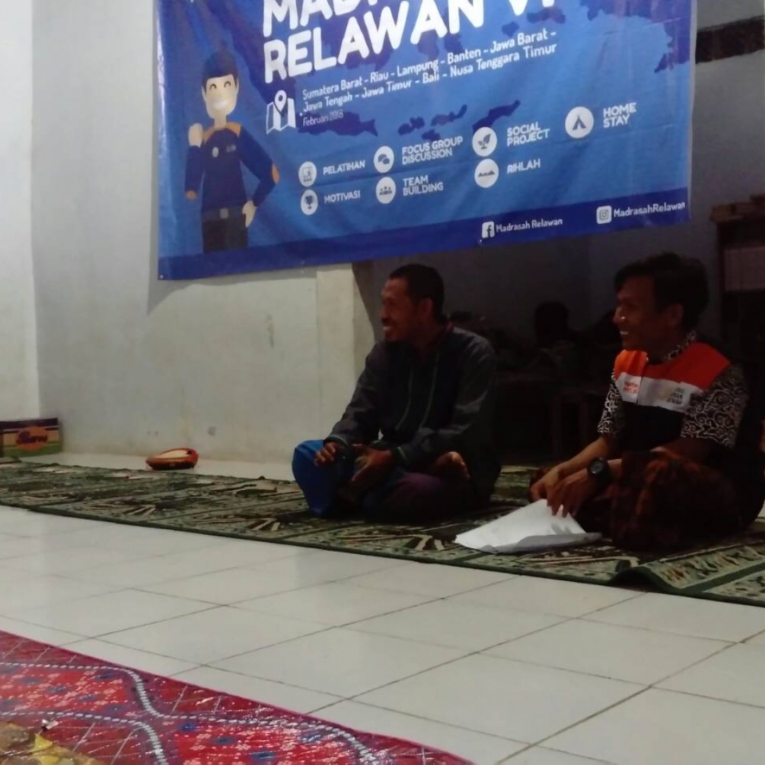 Madrasah Relawan Ulurkan Tangan untuk Bidang Kemanusiaan