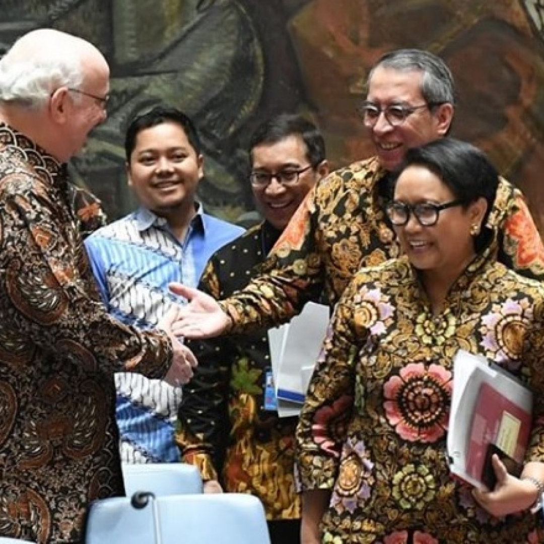 Penghormatan untuk Indonesia, DK PBB Rapat Pakai Batik