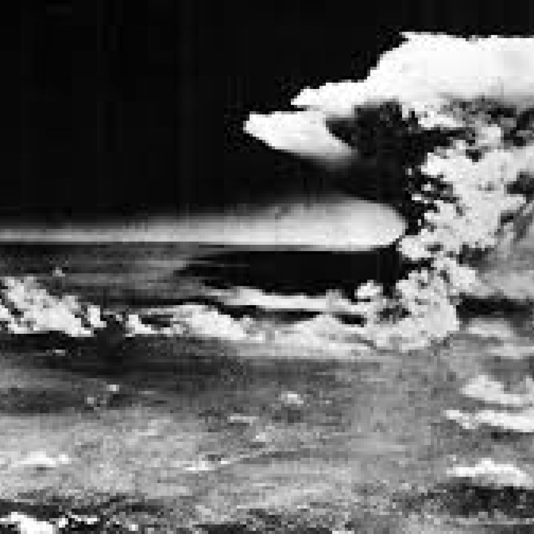 Memperingati Pengeboman Hiroshima dan Nagasaki