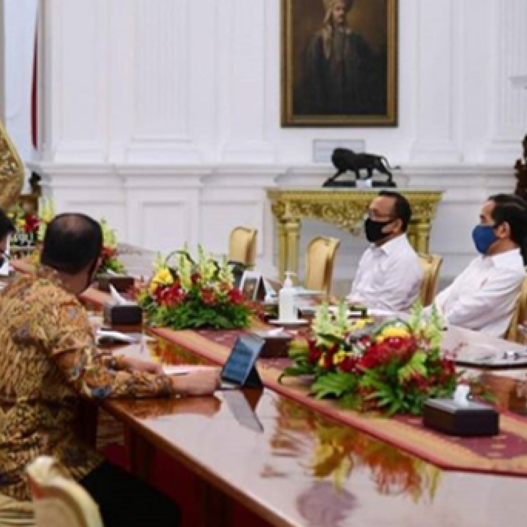 Gugus Tugas Covid-19 Dibubarkan Jokowi